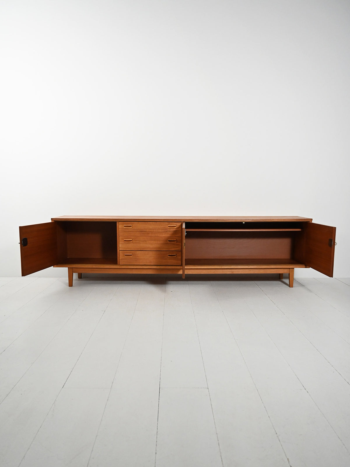 Sideboard vintage in noce anni 60 2