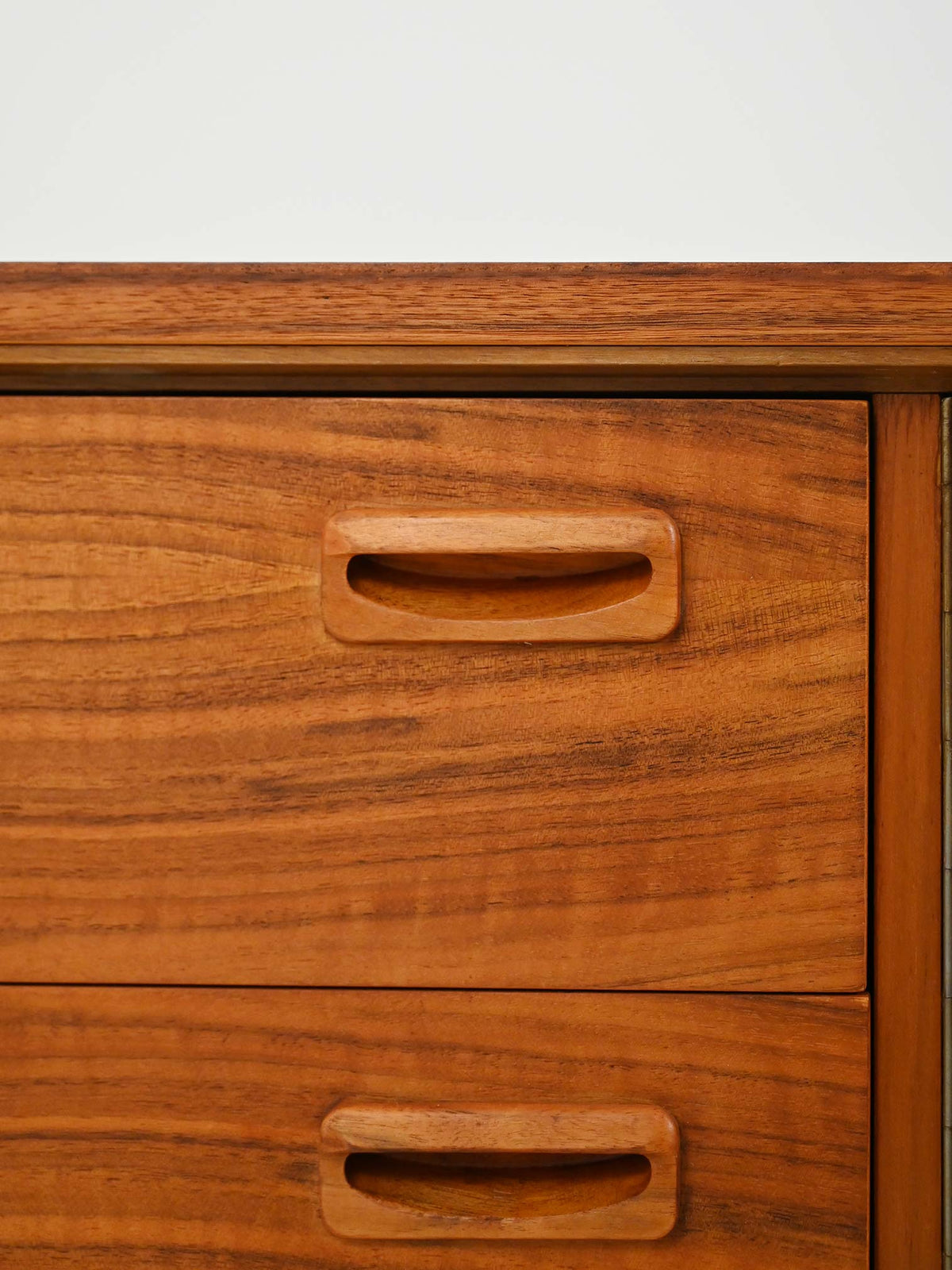 Sideboard vintage in noce anni 60 6