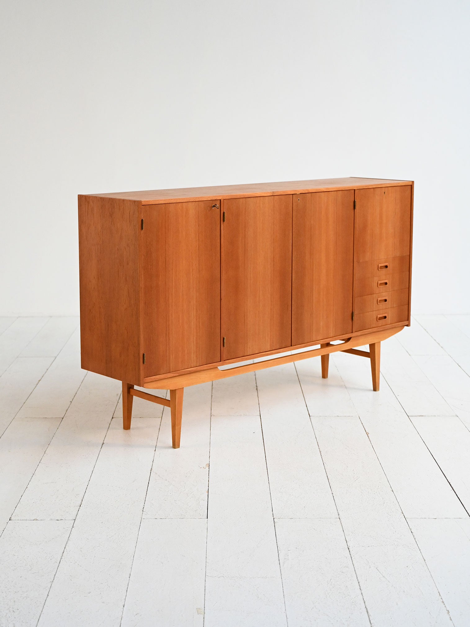 Highboard scandinavo in teak, anni ’50–’60 4