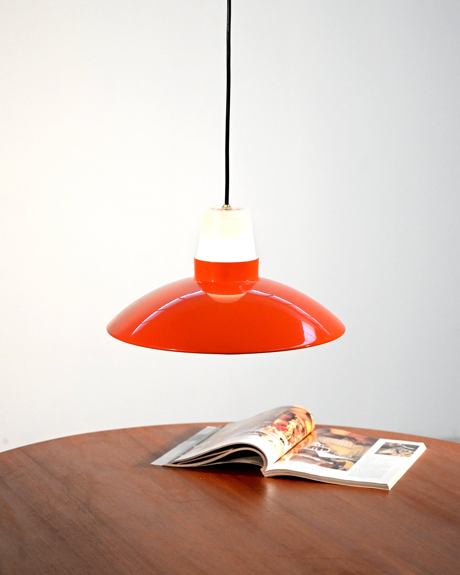 Lampada da soffitto stile Space Age di Sven Middelboe per Nordisk Solar, anni ’70 1