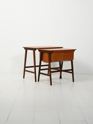 Coppia di coffee table scandinavi ad incastro con porta lana 2