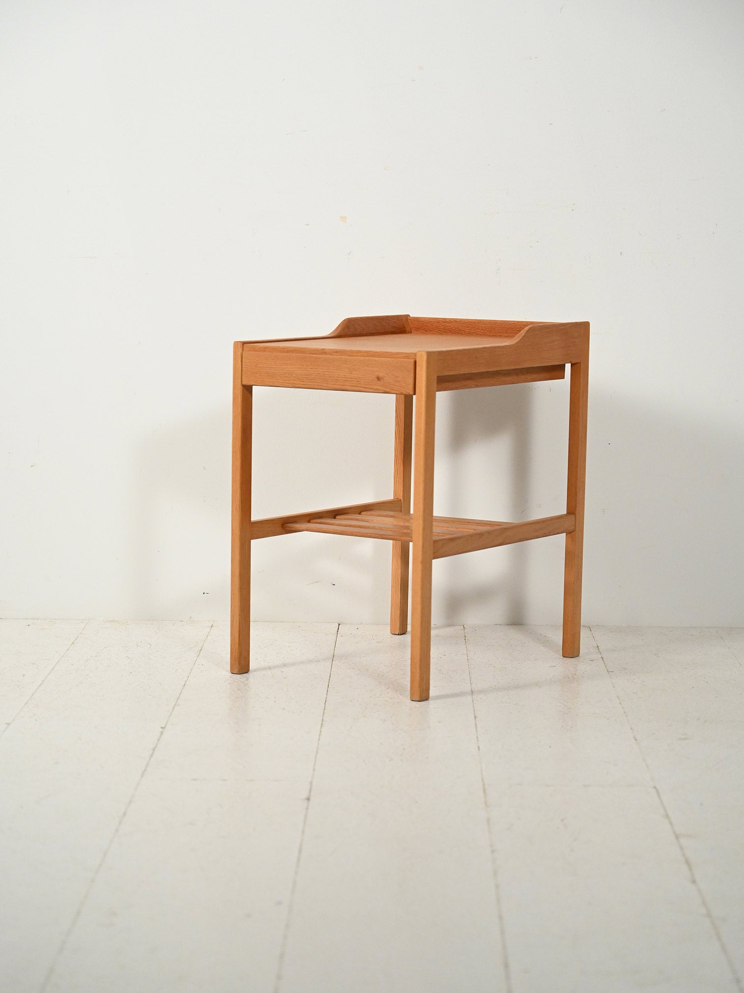 Comodino scandinavo vintage in rovere anni 60 1