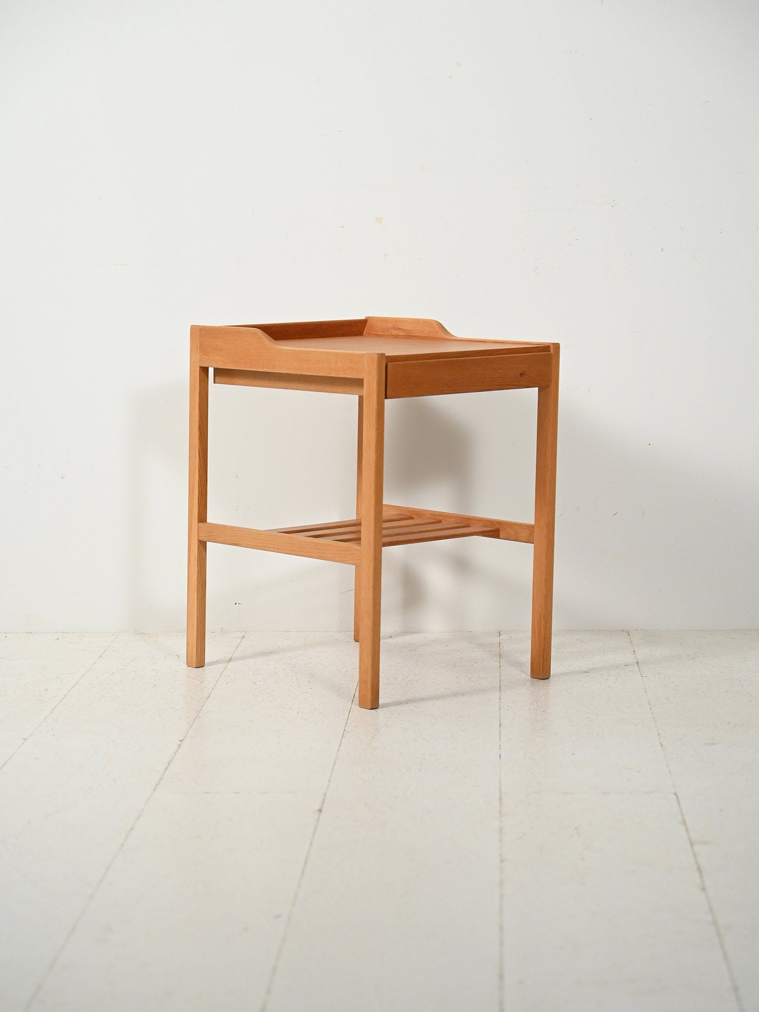 Comodino scandinavo vintage in rovere anni 60 2