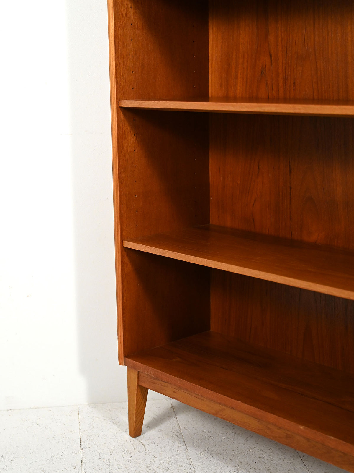 Libreria scandinava in teak di Ferdinand Lundquist, anni ’60 4