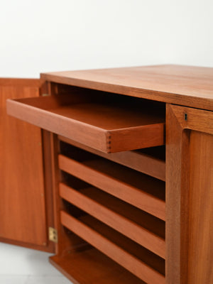 Sideboard svedese in teak di Karl Erik Ekselius 5