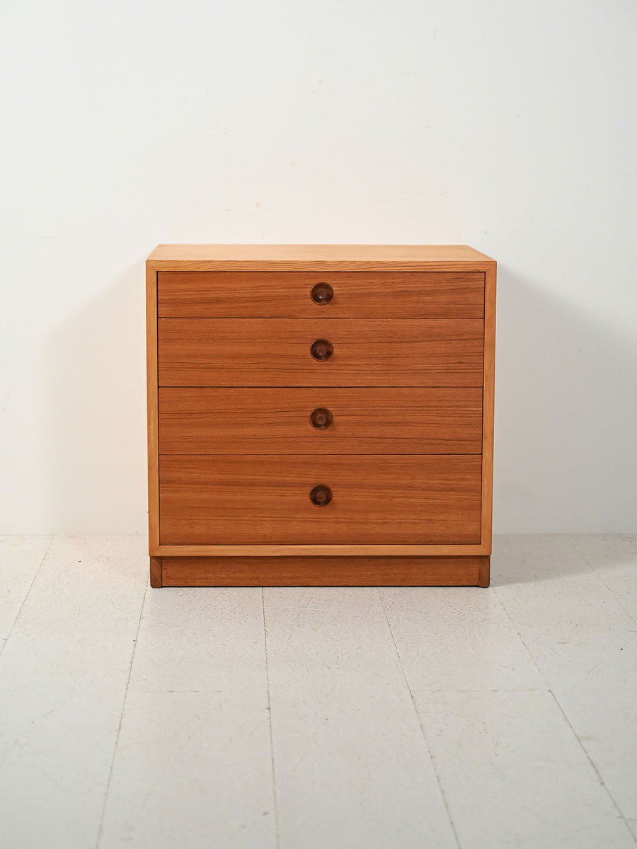 Cassettiera danese in faggio e teak di Børge Mogensen