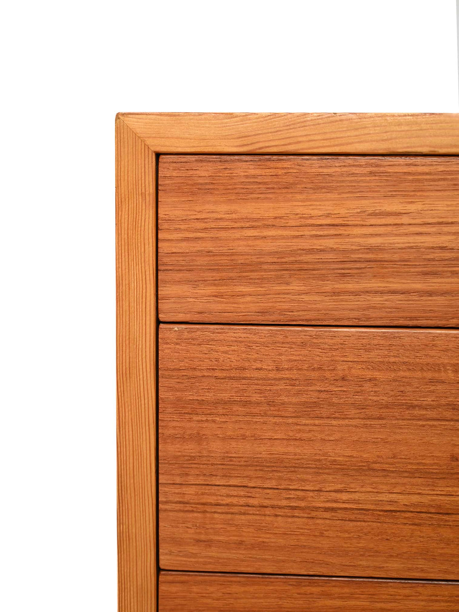 Cassettiera danese in faggio e teak di Børge Mogensen