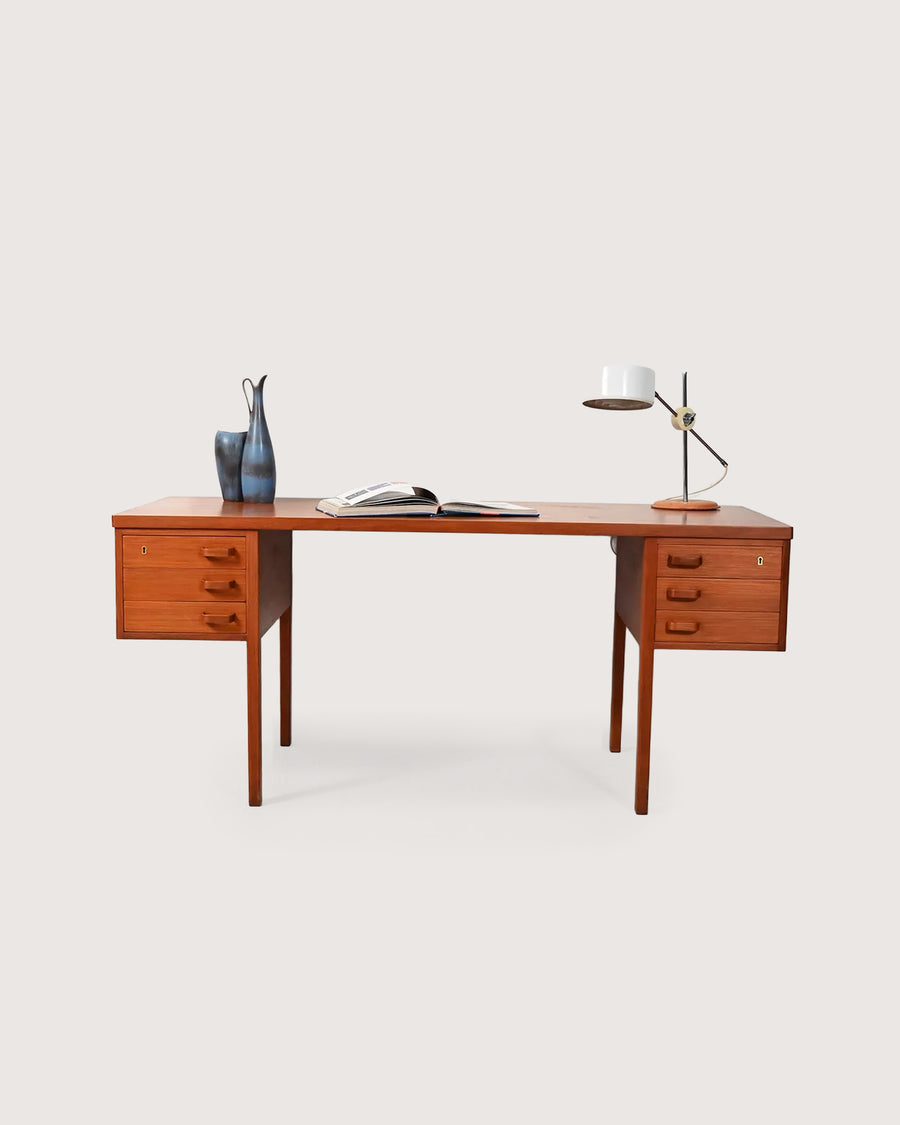 Scrivania in teak di Nanna & Jørgen Ditzel