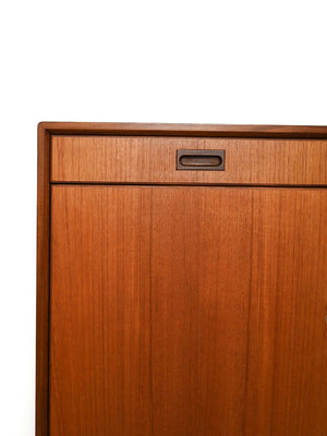 Highboard scandinavo anni 60–70 di “Skaraborgs” 5