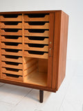 Highboard scandinavo in teak anni ’50 6