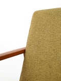 Coppia di poltrone danesi in teak con tappezzeria verde 7