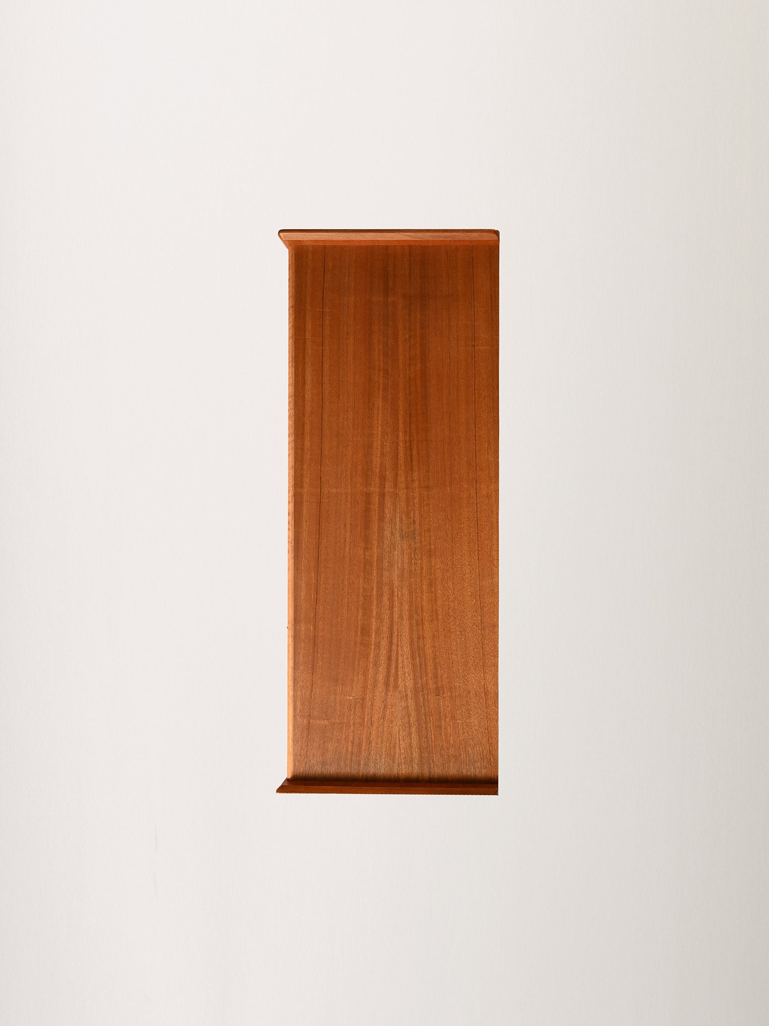 Cabinet danese anni ’50 con maniglie in ottone 11