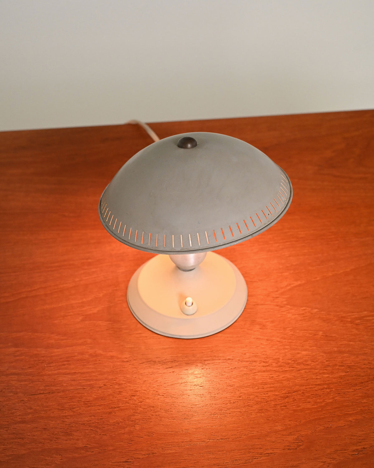 Lampada da tavolo modello "77" di SAE, anni '50