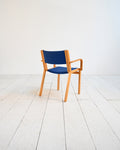 Set di otto sedie con braccioli di Magnus Olesen, fine XX secolo 3