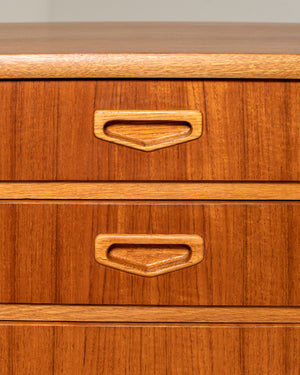 Highboard scandinavo in teak e rovere, anni ’60