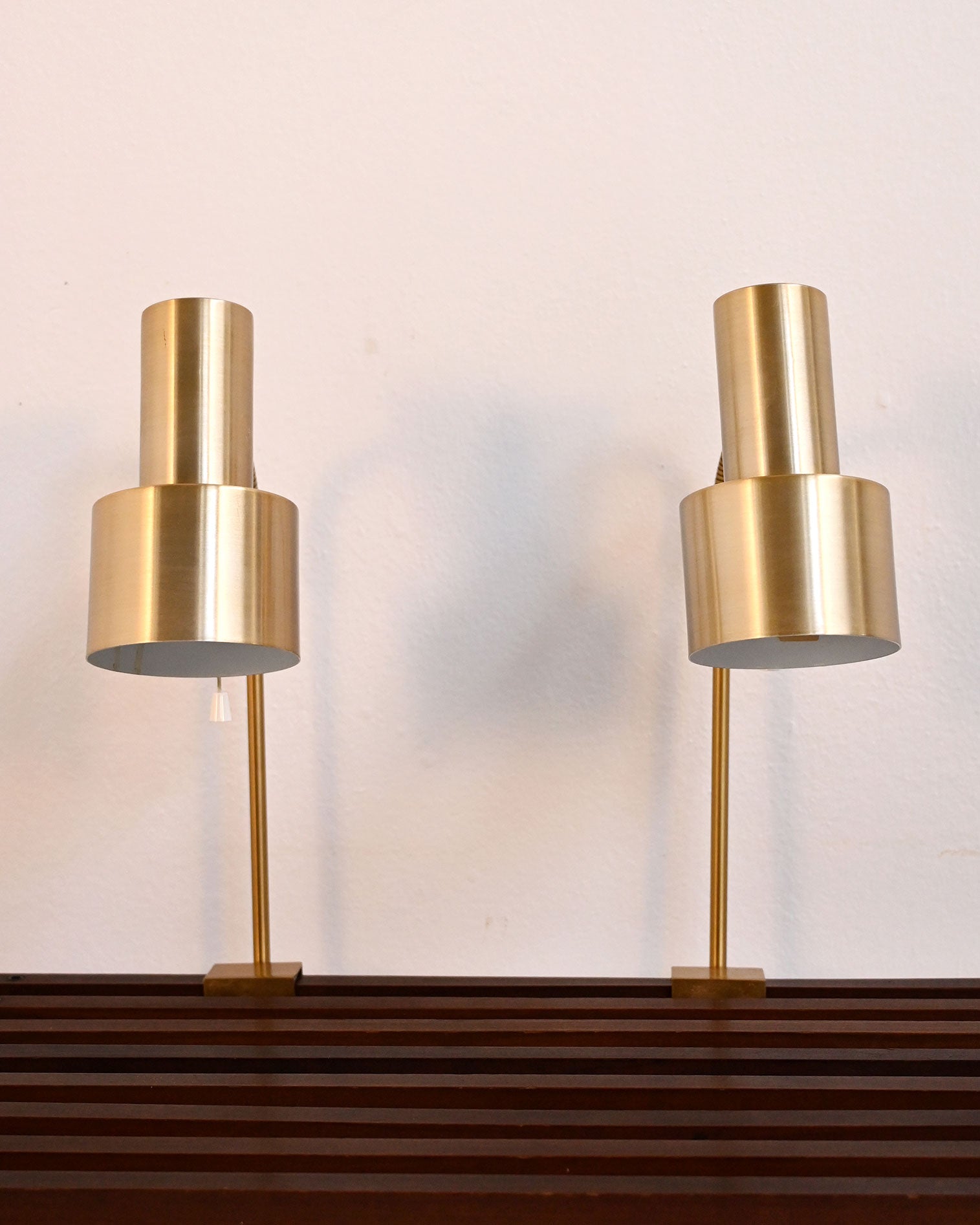 Coppia di lampade da letto prodotte da Nybro Armaturfabrik AB, anni ’50 3