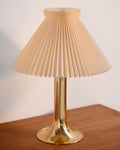 Lampada da tavolo danese con paralume in tessuto, anni ’60 2