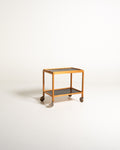Carrello scandinavo con ripiani neri e vassoio rimovibile
