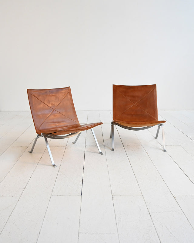 Coppia di poltrone modello "PK22" di Poul Kjærholm per E. Kold Christensen, anni ’50