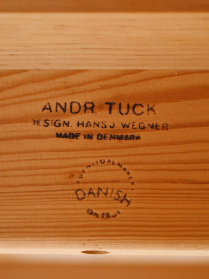 Tavolo allungabile modello “AT 312” di Hans J. Wegner 5