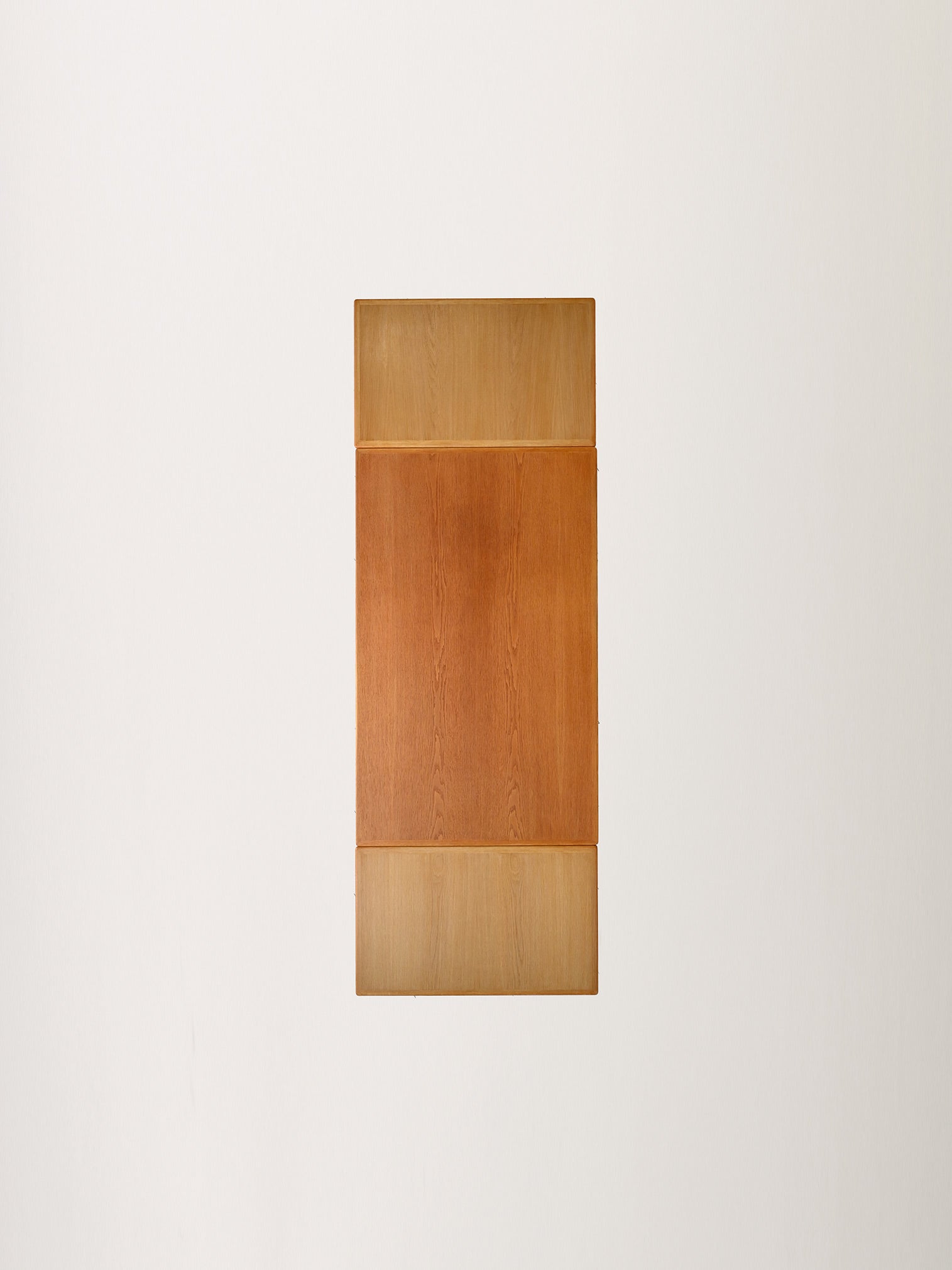 Tavolo allungabile modello “AT 312” di Hans J. Wegner 7