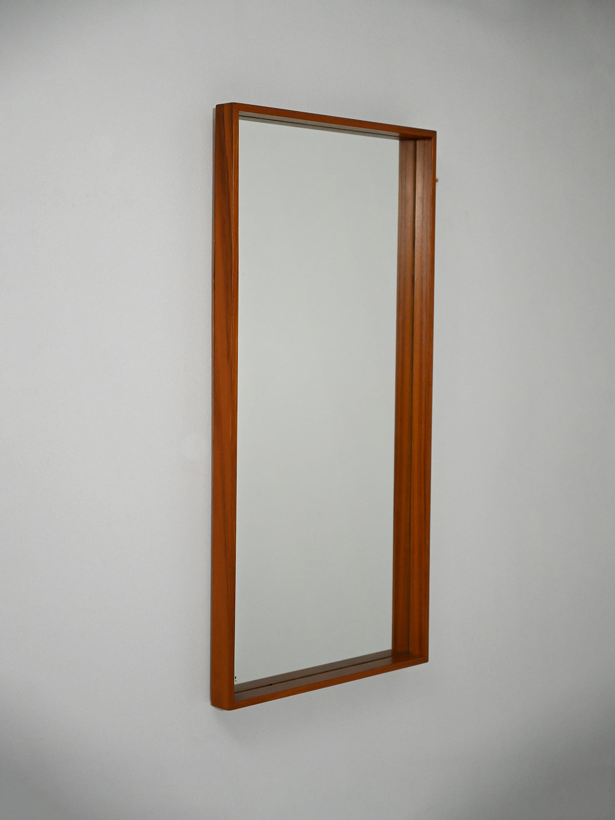 Specchio svedese in teak anni 50–60 1