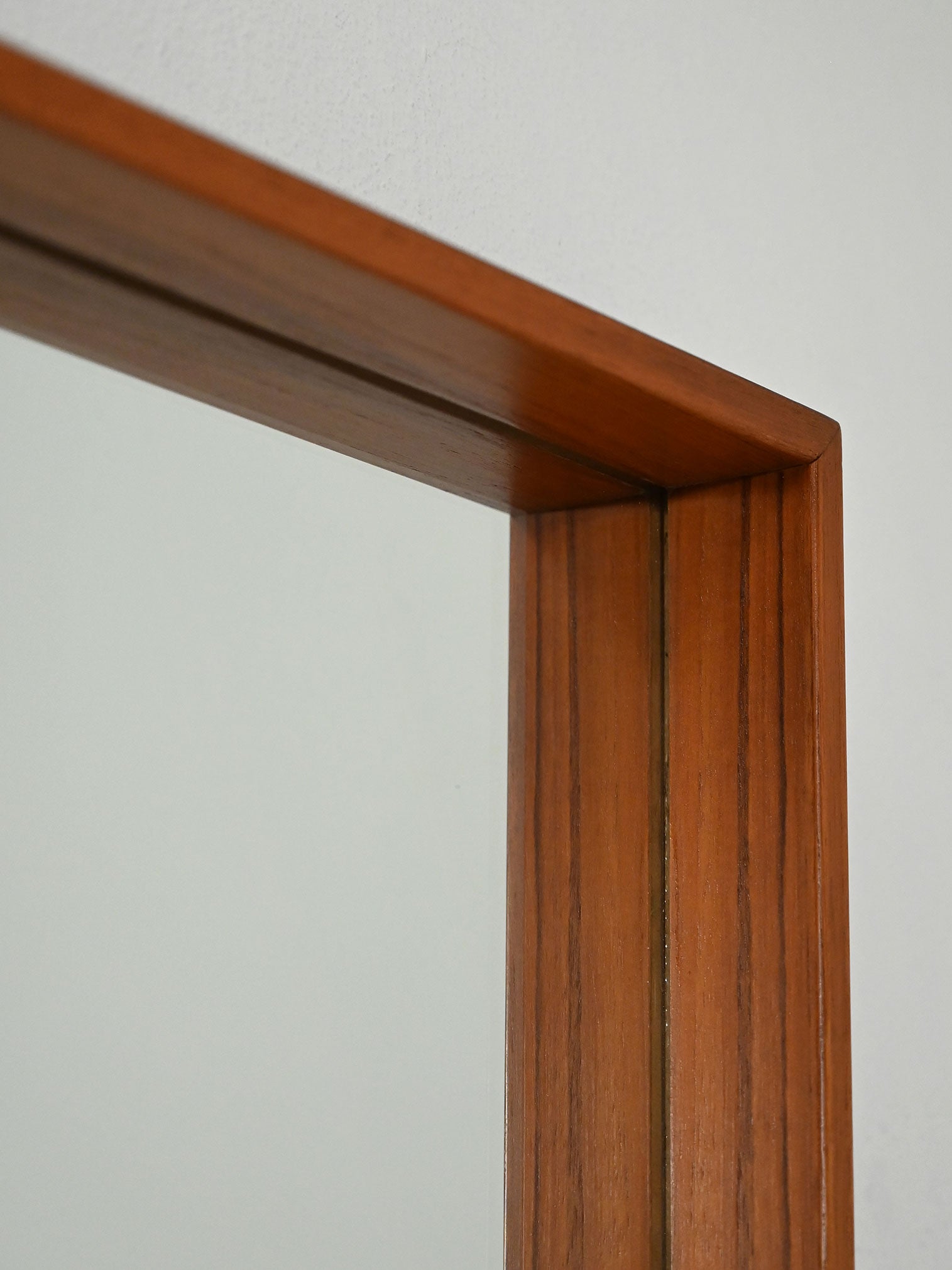 Specchio svedese in teak anni 50–60 3
