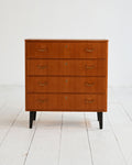 Cassettiera vintage scandinava con gambe nere, anni ’60