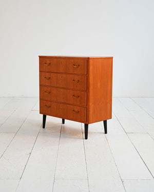 Cassettiera vintage scandinava con gambe nere, anni ’60 1
