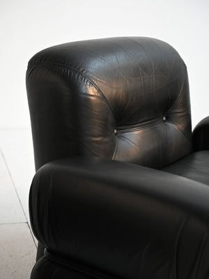 Poltrone in pelle nera e acciaio tubolare anni ’70 4
