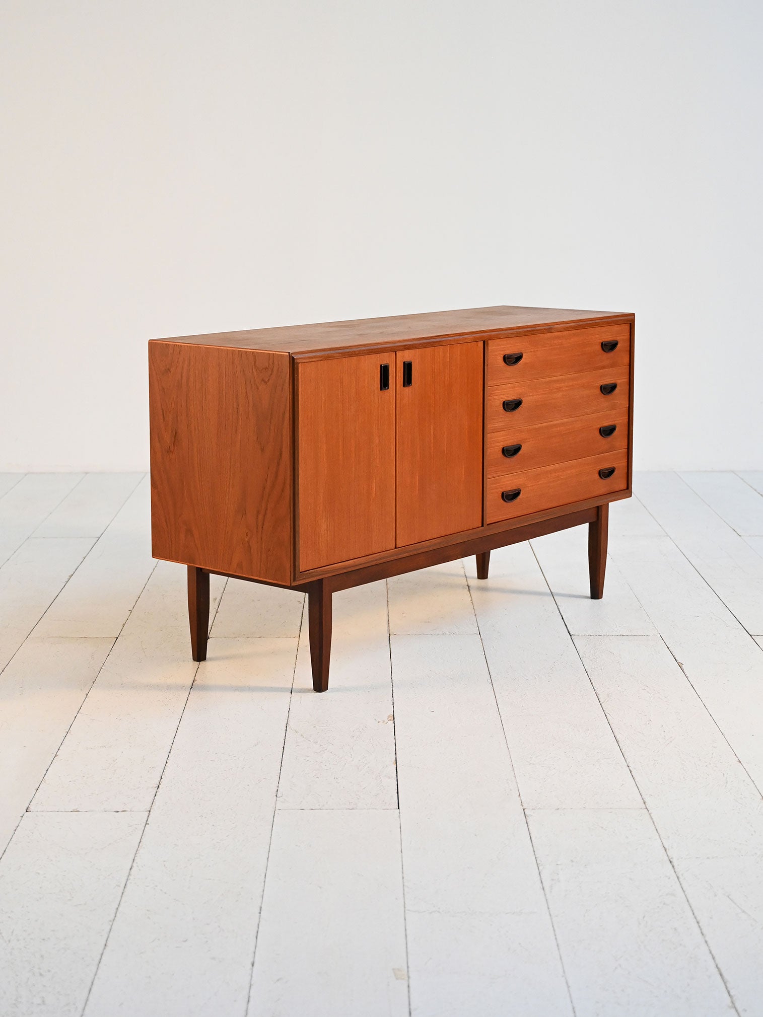 Sideboard danese anni ’60 in teak 3
