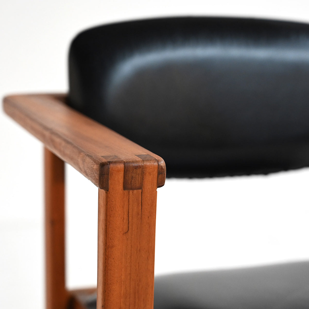 Sedia in teak e pelle, Danimarca anni ’60 5