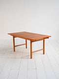 Tavolo scandinavo allungabile in teak e rovere anni ’60 4
