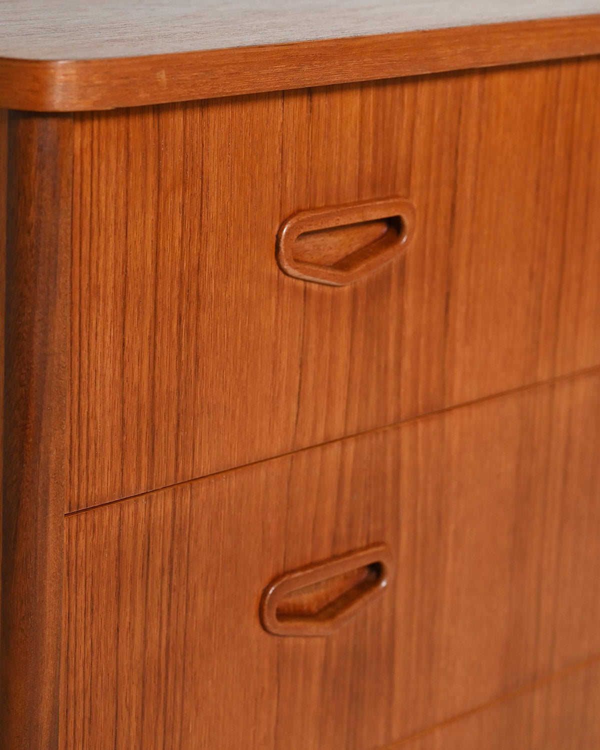 Cassettiera svedese in teak, anni '50