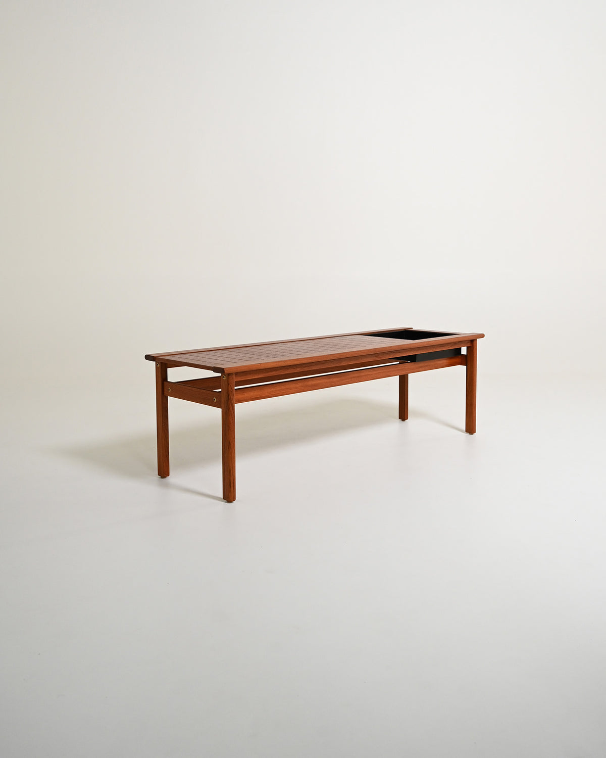 Panca scandinava in teak con vano portapiante, anni '60