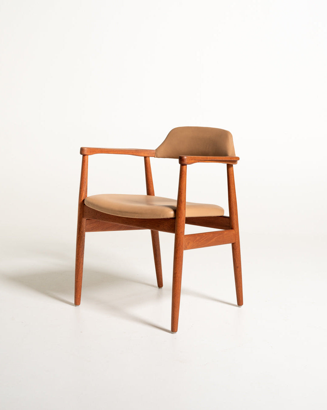 Poltroncina scandinava in teak, anni ’60
