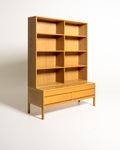 Libreria scandinava in rovere con modulo a cassetti, anni ’60/’70