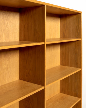 Libreria scandinava in rovere con modulo a cassetti, anni ’60/’70