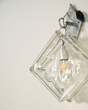 Applique in vetro pressato e metallo di produzione europea, anni '70