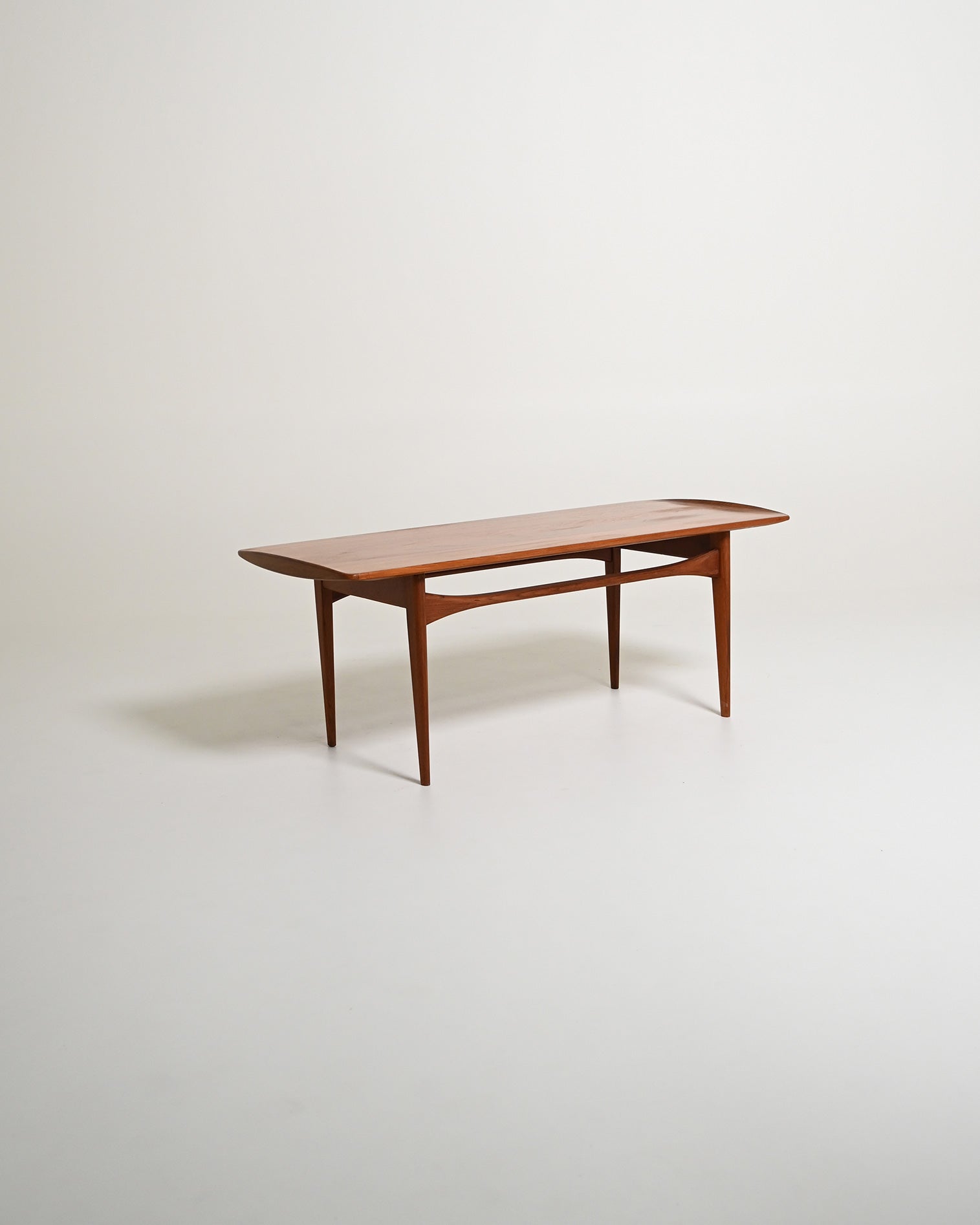 Tavolino da caffè di Tove & Edvard Kind-Larsen in teak, Danimarca, anni '60
