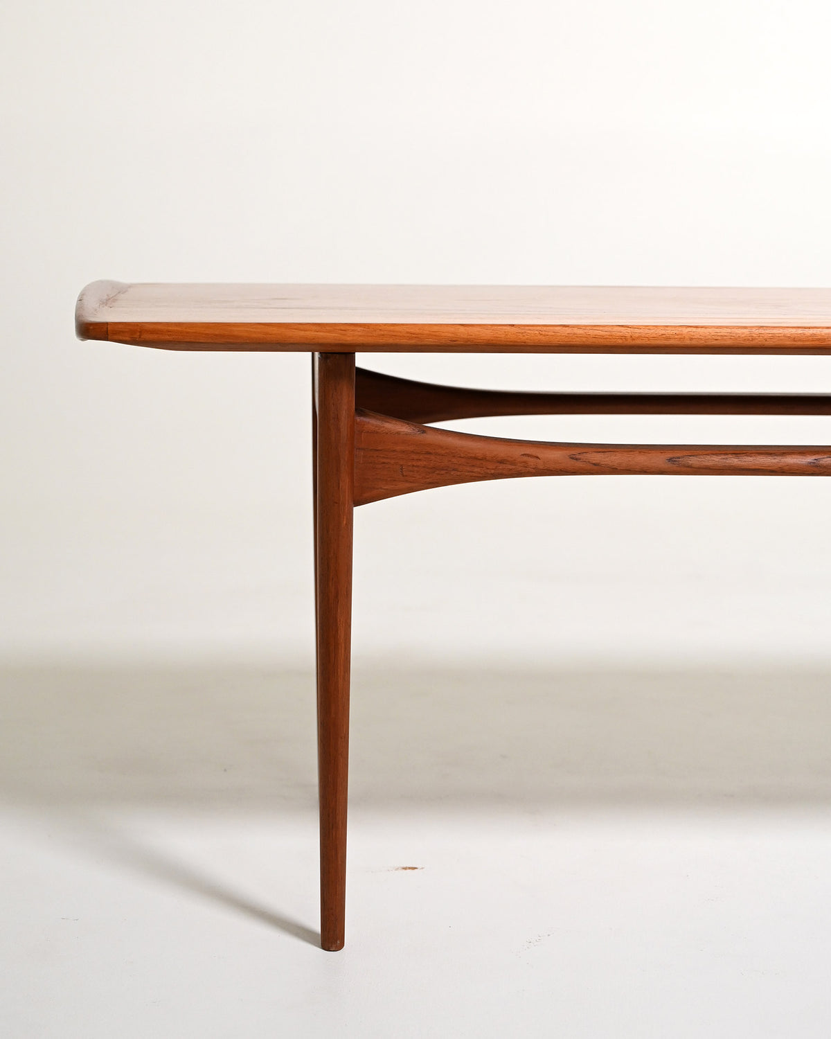 Tavolino da caffè di Tove & Edvard Kind-Larsen in teak, Danimarca, anni '60