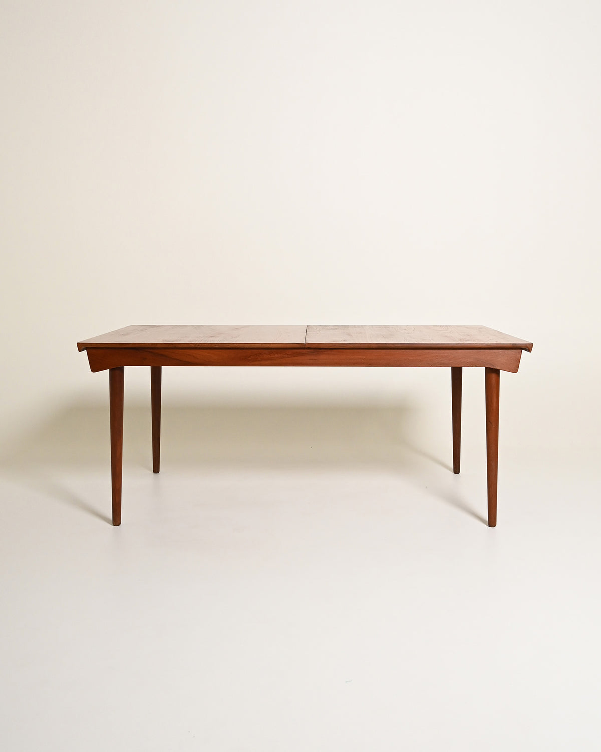 Tavolo di Finn Juhl per France & Søn, anni '60