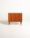 Cassettiera scandinava in teak anni '50/'60