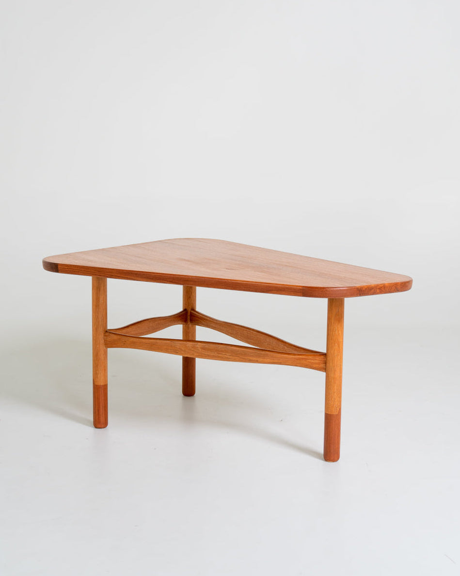 Tavolino in teak e rovere di Yngve Ekström per Westbergs Möbler, Svezia, anni ’50
