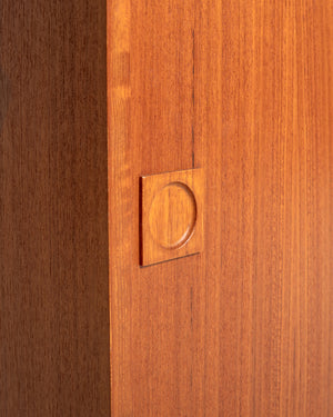 Sideboard danese in teak con tre ante, anni ’60/’70