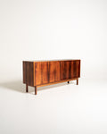 Sideboard scandinavo in palissandro, anni ’70