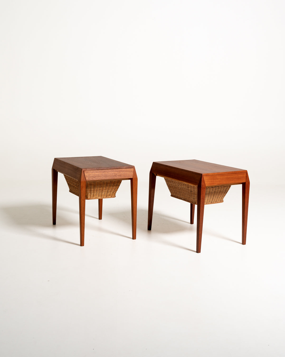 Coppia di comodini modello 35 di Severin Hansen per Haslev, anni ’60