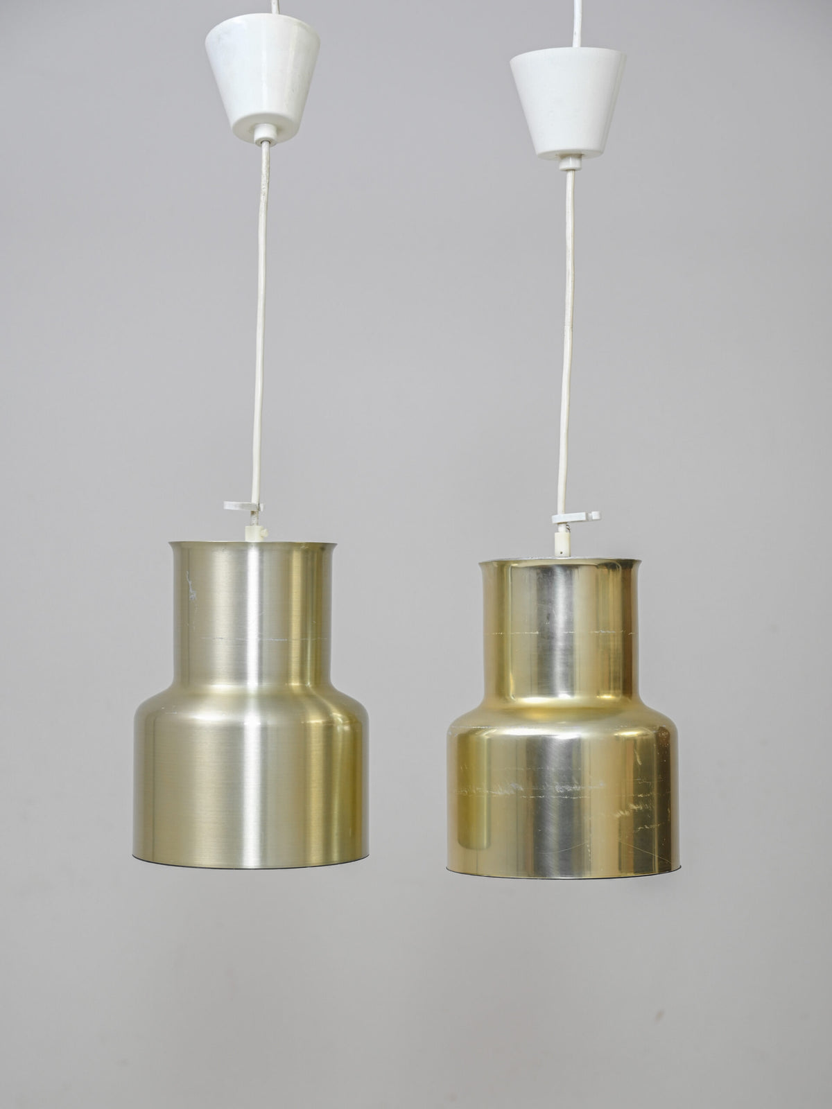 Coppia di lampade a sospensione vintage oro 2