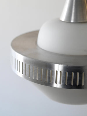 Lampade a sospensione in vetro e metallo 4