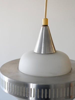 Lampade a sospensione in vetro e metallo 5